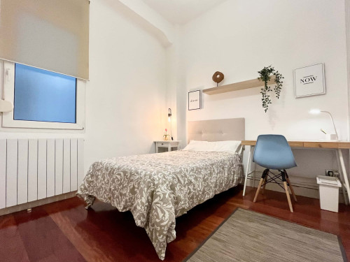 Habitación tranquila. Elcano 3