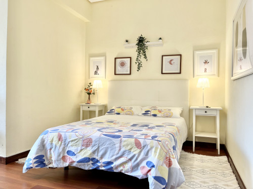 Habitación con sala y terraza privada. Ferro 1