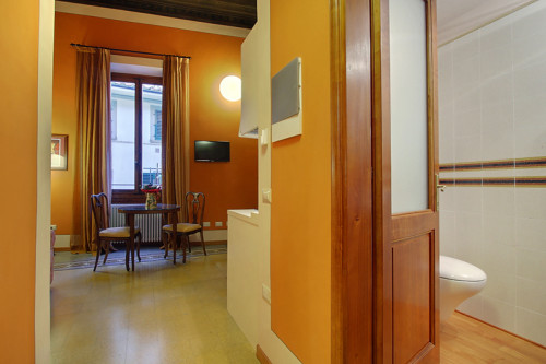 Tosca - Gallery - 14