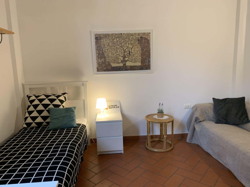 VIA S. ANTONINO 13 (2) - Stanza 1074