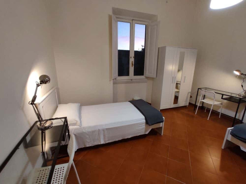 Stanza condivisa in Viale Dei Mille 32 - Gallery - 5