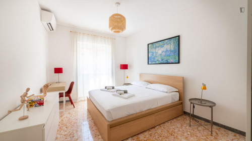 Welcoming 2-bedroom apartment in Trieste