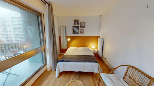 Neat double bedroom near Pont de Sèvres metro