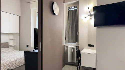 Appealing 1-bedroom apartment near Loreto Metro Station  - Gallery -  5