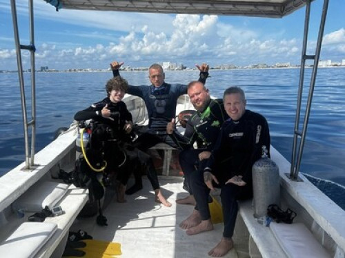 Suite Stay & Guided Tours - Gallery - 9
