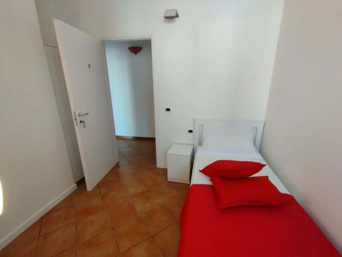 Camera privata in Via Calzolari 29 - Gallery - 16