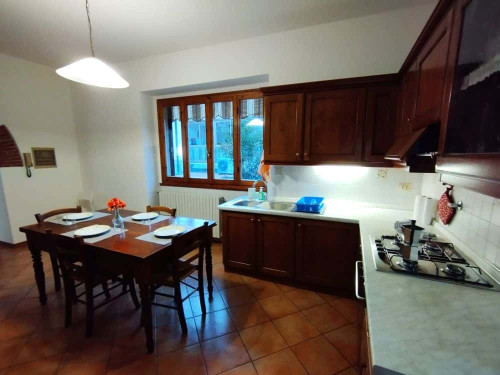Camera condivisa in Via Calzolari 29