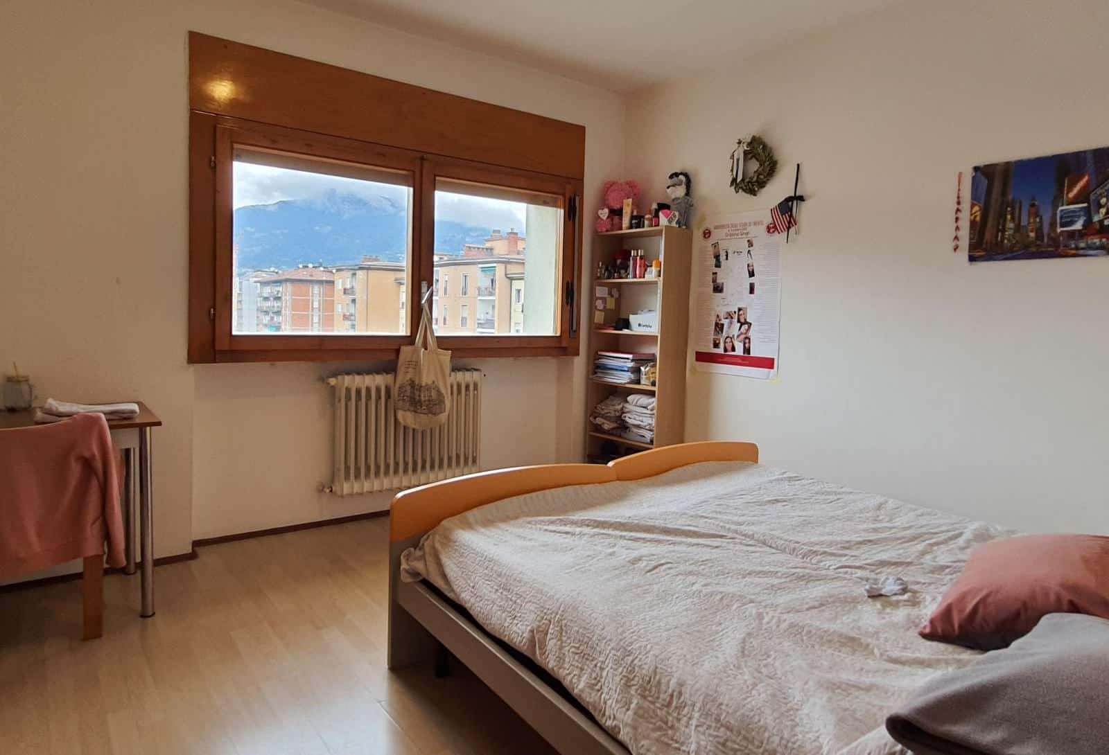 A30/S1 Stanza Con Due Letti, In 2-Bedroom Apartment, Balcone, Posto Auto Assegnato, Via Degasperi, T - 1
