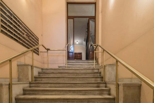 Elegante trilocale zona Rione Prati - Gallery - 6
