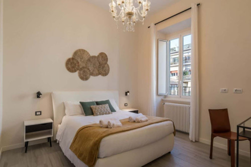 Elegante trilocale zona Rione Prati - Gallery - 15