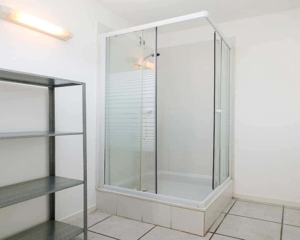 Chambre Dans Le Avenue Debourg - Chambre dans le Avenue Debourg - Gallery - 7