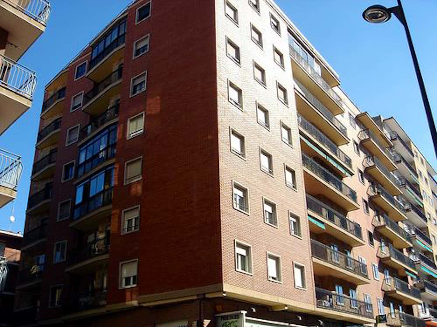  Avenida De Los Maristas  -  Avenida de los Maristas  - Gallery -  3