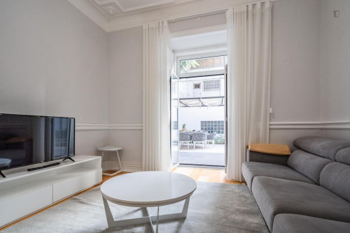 Great-looking apartment in Picoas, near Marquês de Pombal