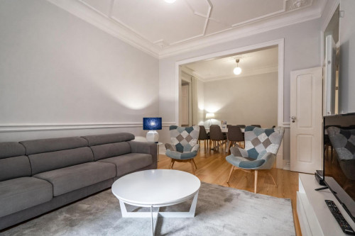 Great-looking apartment in Picoas, near Marquês de Pombal