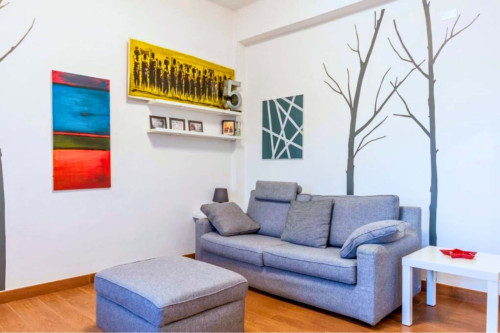 Nice two-room apartment in the De Angeli area