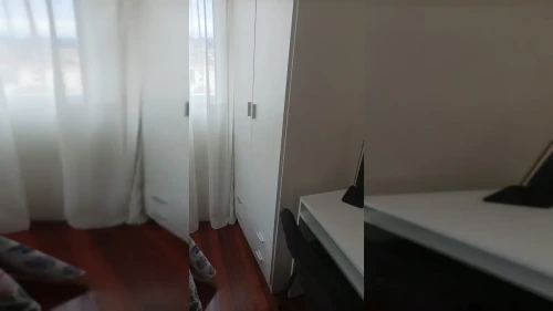 Room in a shared 3-bedroom apartment for rent in Vigo, only females, only students, all bills included.