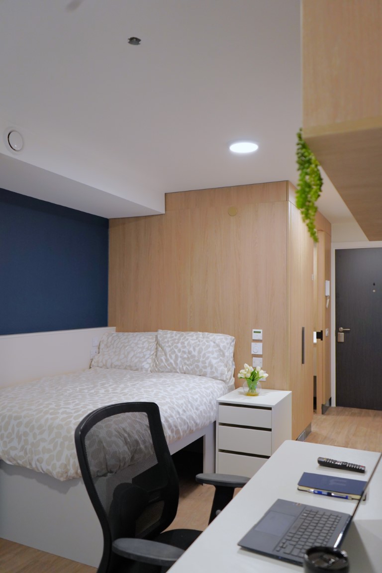 Premium Plus  -  Castle Way  - Gallery -  1
