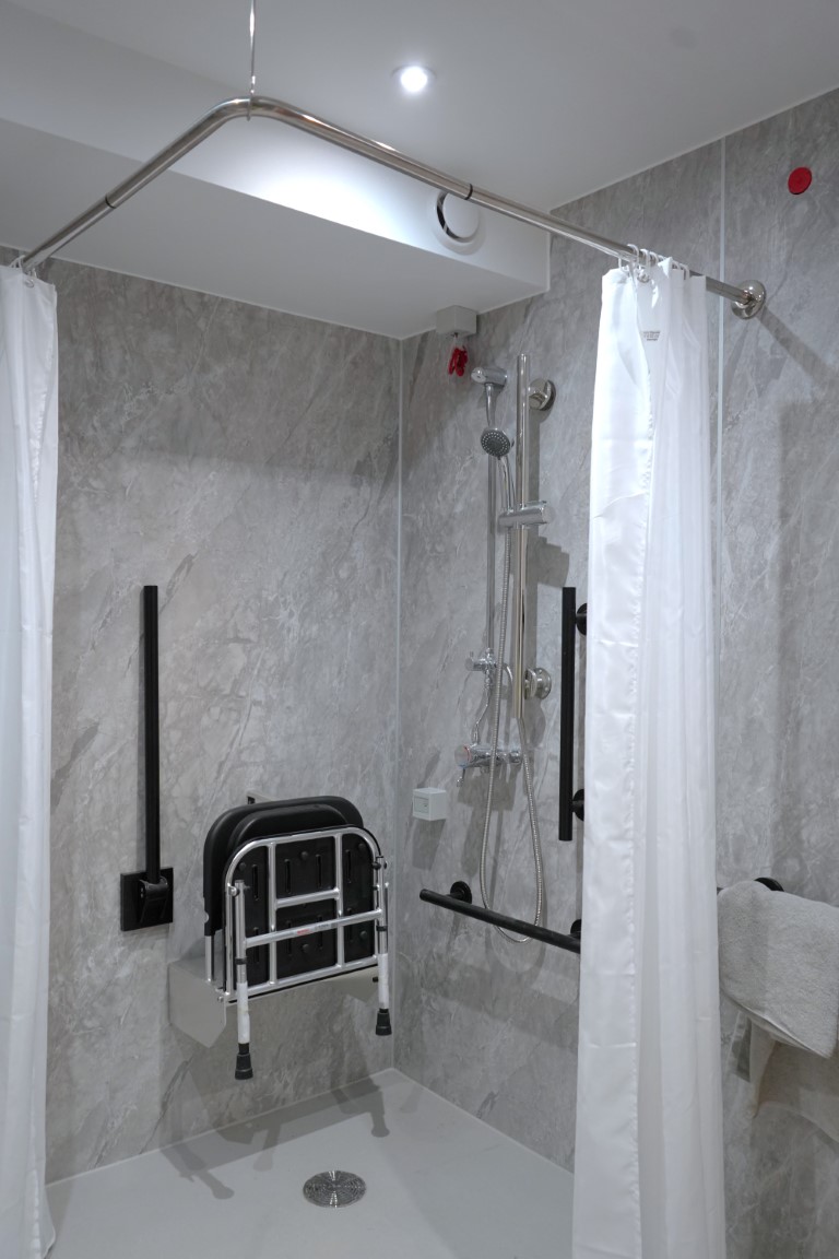  VIP (Accessible)  -  Castle Way  - Gallery -  2