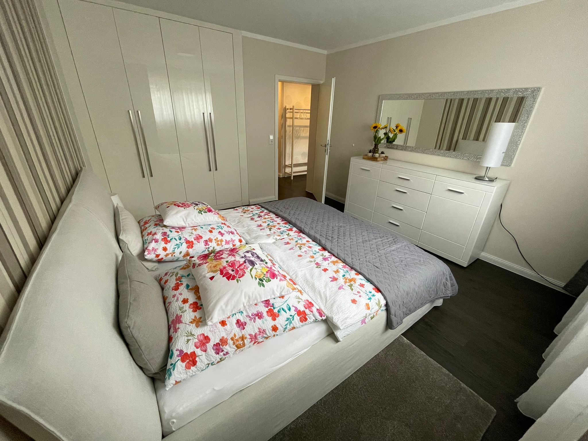  Stylish Living – Cozy And Modern In Oldenburg  -  Stylish living – cozy and modern in Oldenburg  - Gallery -  10