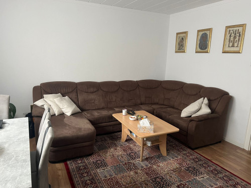 Wonderful, light-flooded, charming apartment located in Rath, Düsseldorf