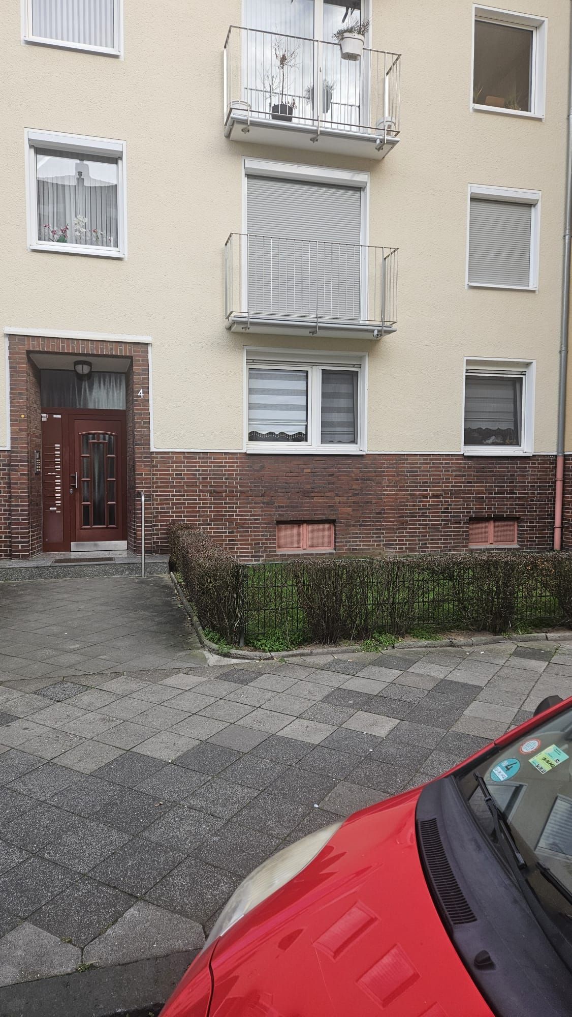  Wonderful, Light-Flooded, Charming Apartment Located In Rath, Düsseldorf  -  Wonderful, light-flooded, charming apartment located in Rath, Düsseldorf  - Gallery -  11