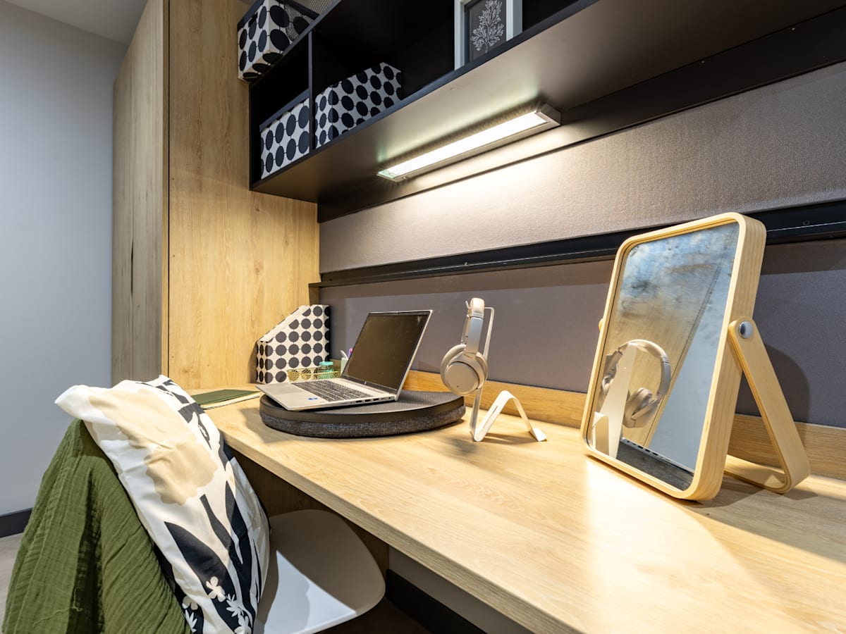  Premium En Suite  -  Biscuit Factory  - Gallery -  4