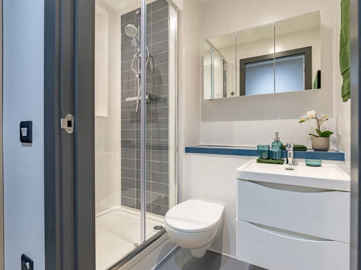  Premium En Suite  -  Biscuit Factory  - Gallery -  3