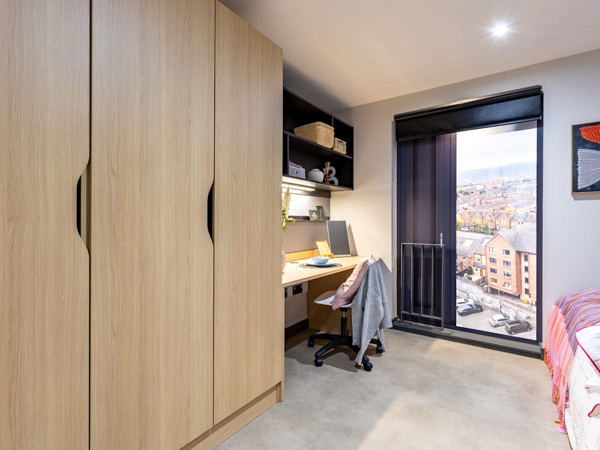  Classic Studio Plus  -  Biscuit Factory  - Gallery -  2