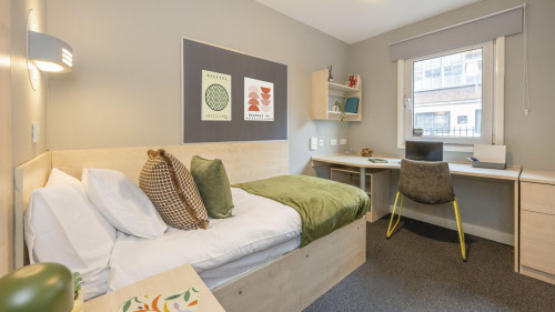 St Martins House - Gallery - 31