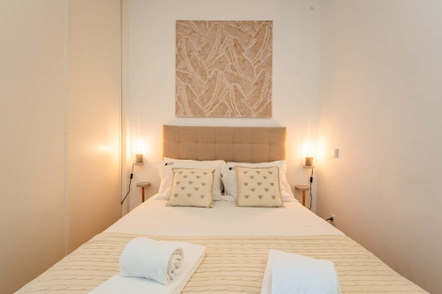 Complete studio in Bonfim, with working area