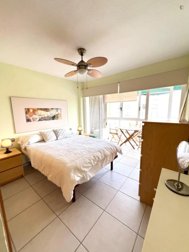 Irresistible 2 Bedroom Apartment with a balcony in front of Mutxavista Beach