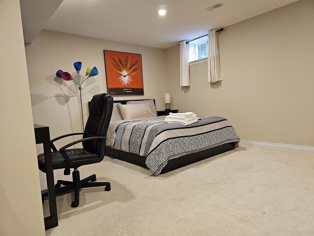 Basement Suite(Full Room) - 1
