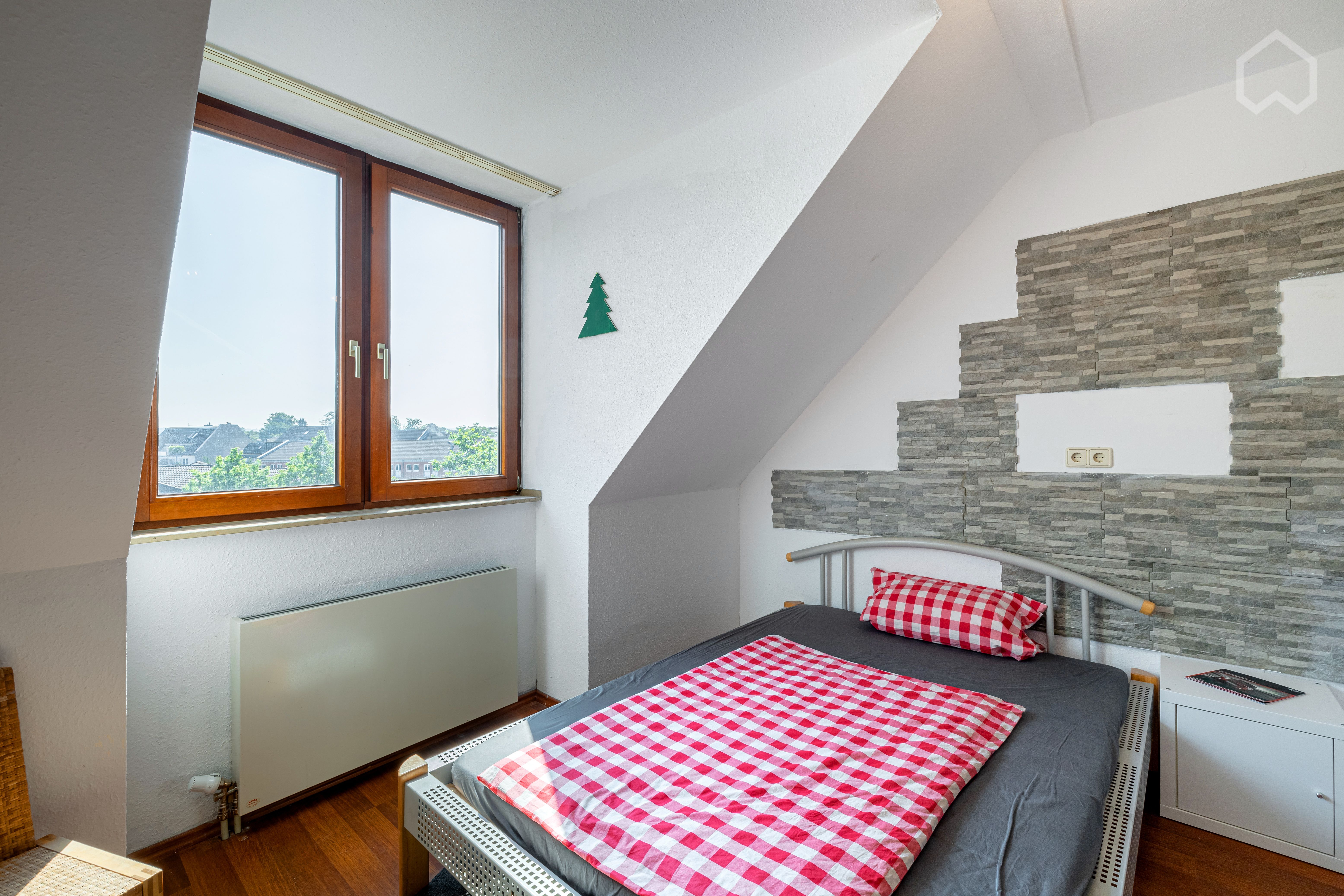 Maisonette In The Middle Of Cologne - Refrath, With A View Of The Cologne DOM And KVB Line 1 To The - 17