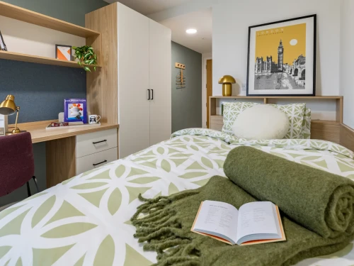  Classic Studio Plus  -  Venti House, Stratford  - Gallery -  1