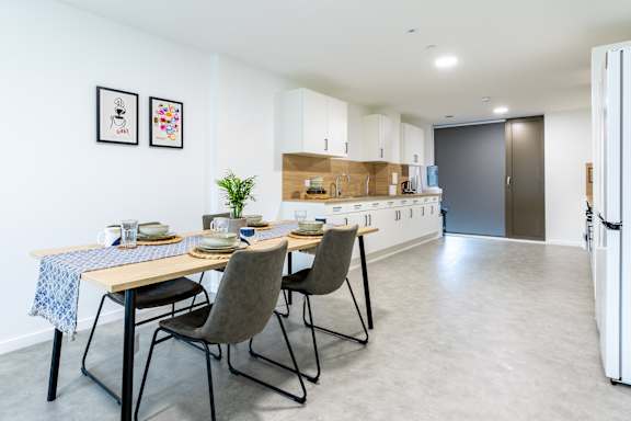  Premium En Suite  -  Venti House, Stratford  - Gallery -  4