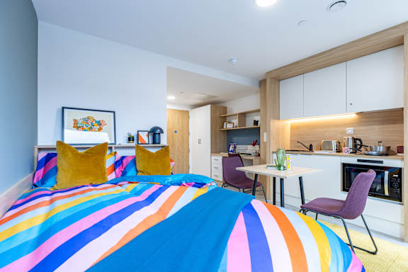  Penthouse Skyline Studio  -  Venti House, Stratford  - Gallery -  1