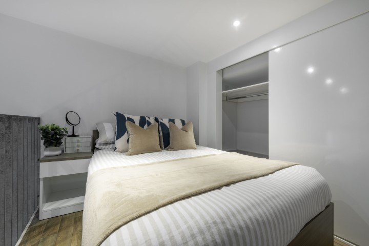  Mezzanine Studio  -  Stepney Yard  - Gallery -  1