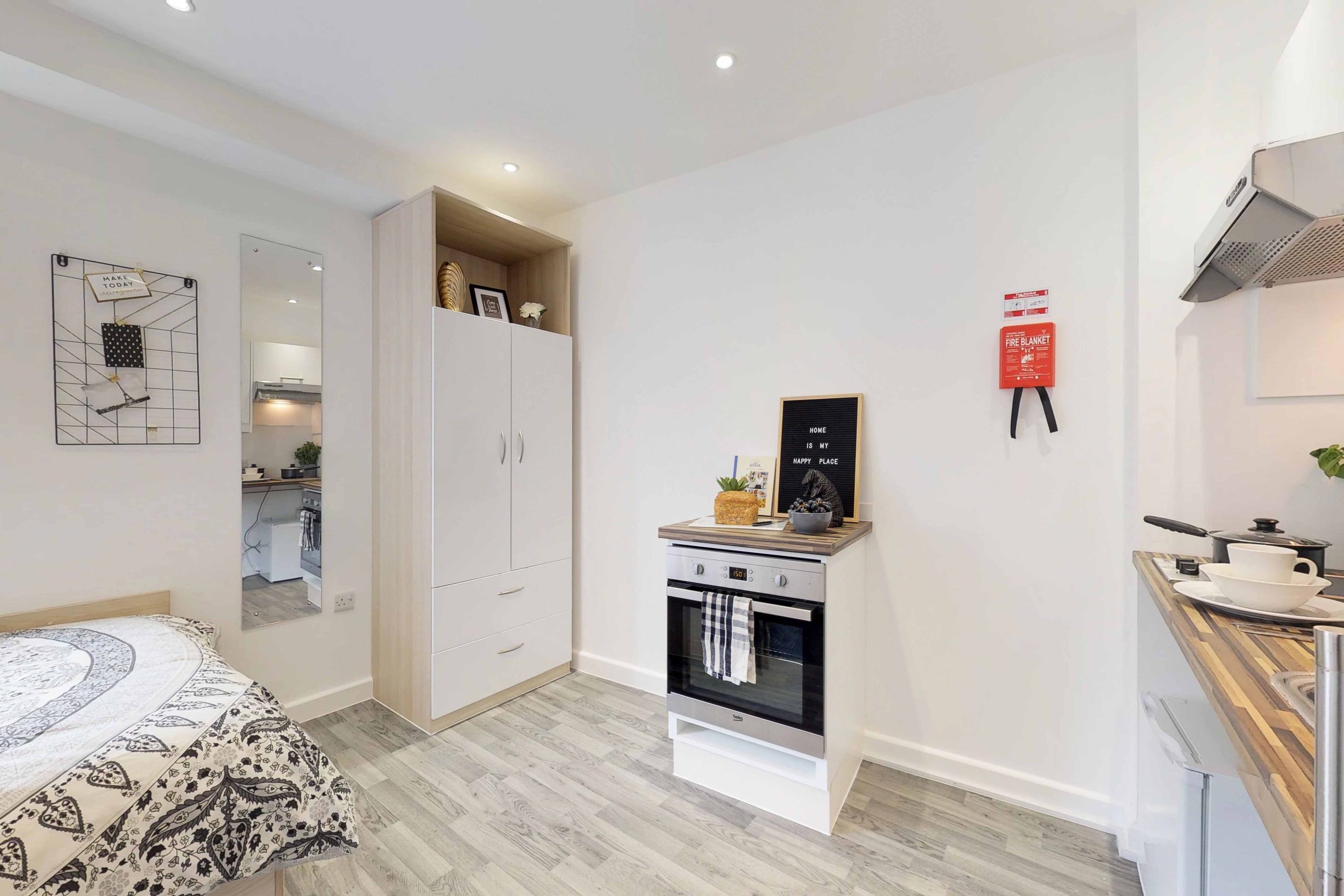  Deluxe Studio  -  Castle Hill  - Gallery -  4