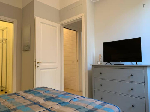 Very neat 1 bedroom apartment in Porta Garibaldi