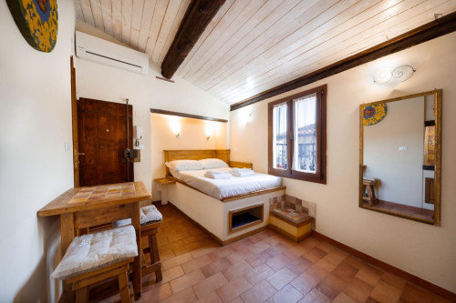 Cosy studio in the Duomo area