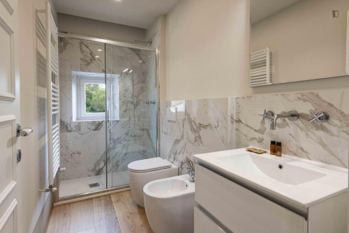 Splendid 2-bedroom apartment in Porta al Prato - Gallery - 17