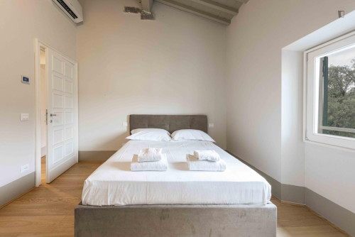 Splendid 2-bedroom apartment in Porta al Prato