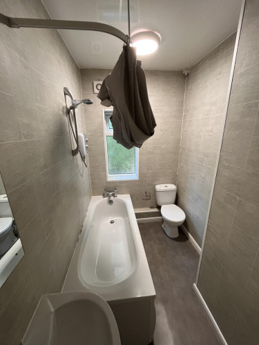 8-trelawn-terrace-leeds-38040067720251113082552AM