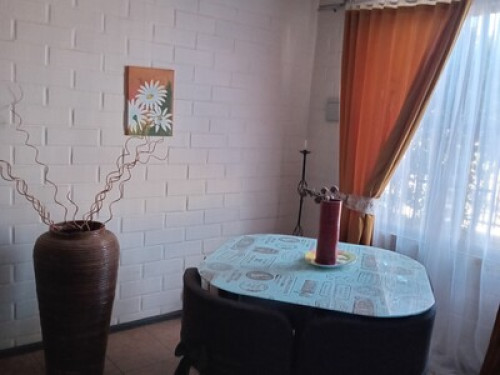 Habitación privada con WiFi en zona