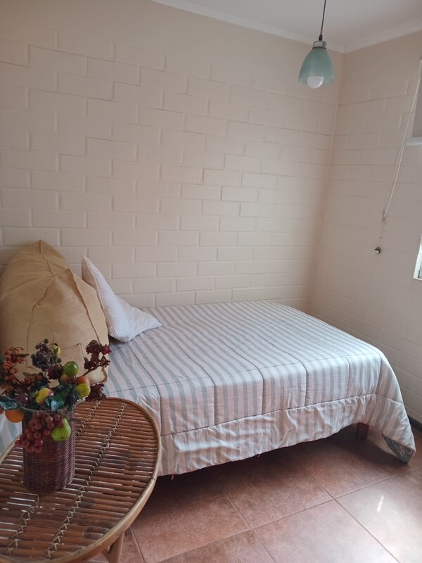 Pieza Cómoda Con Clóset / Cozy Room With Closet (Full Room) - 1