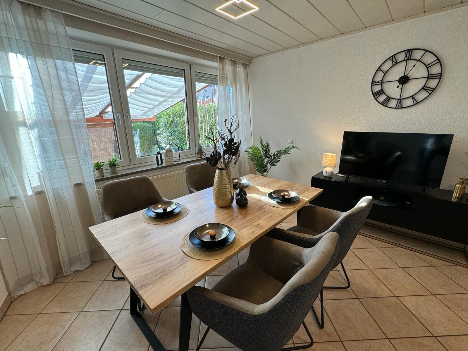 TOP! Renovated Ground Floor Apartment Including Wi-Fi! Great Garden Apartment. - 15