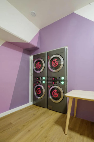 Lovely studio near Bois-Colombes train station