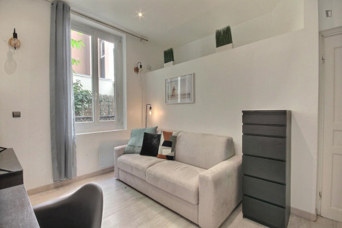 Very nice studio in Place d'Italie