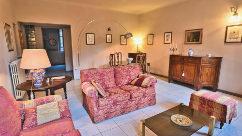 Charming 3-bedroom apartment in Walled City - Gallery - 5