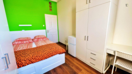 542 - Neat double bedroom near Boráros tér station